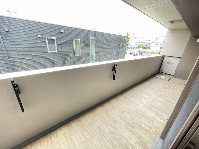 ＳＯＣＩＡ ＩＳＳＨＡのバルコニー|イメージ