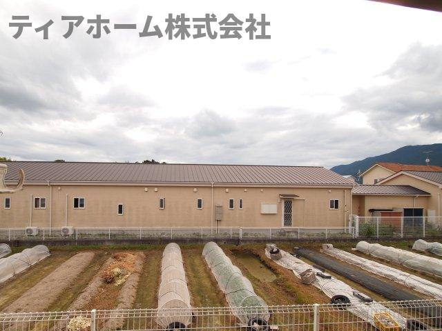 ラフィーネ三室参番館の展望