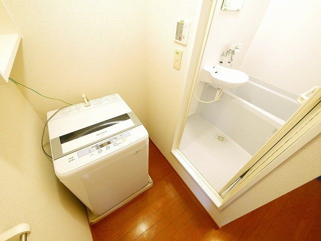 レオパレス寧楽のその他|洗濯機付きです