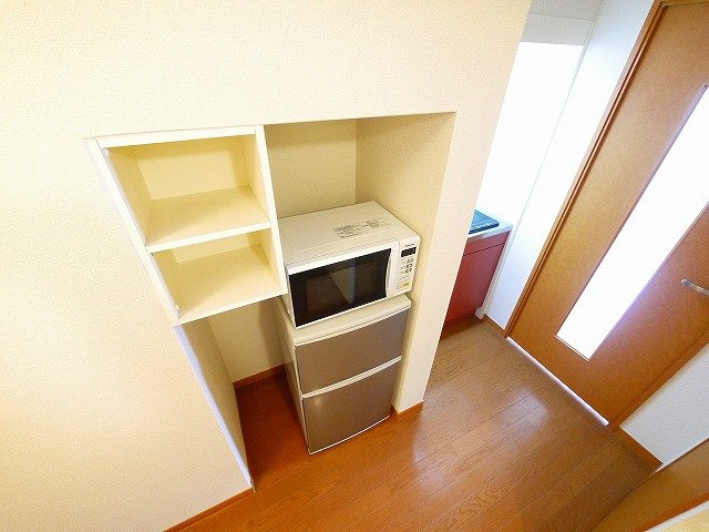 レオパレス寧楽の収納|小物を収納するのに便利です