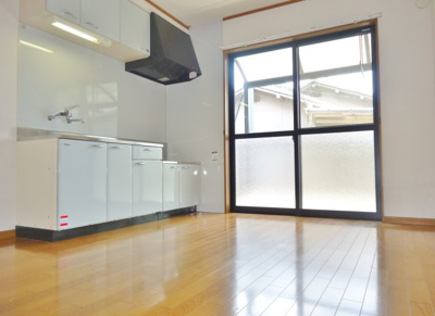 【居間・リビング】 | 小砂ハイツ | DK7帖　※左右反転・イメージ