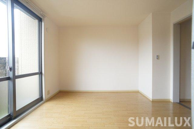 バリュージュ2000の洋室