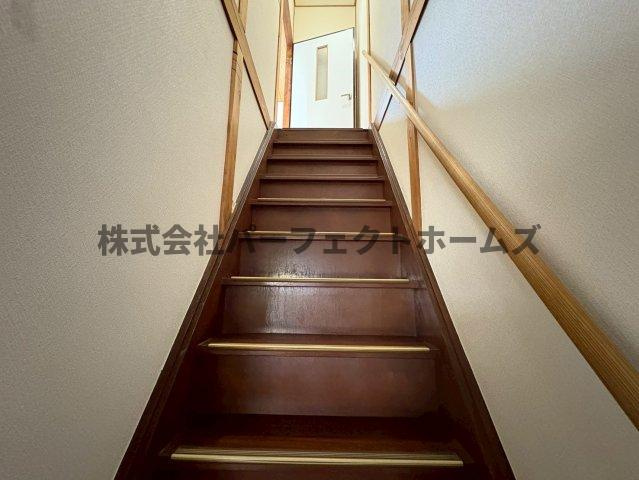木屋元町テラスハウス　賃貸の内装|過ごしやすい室内です