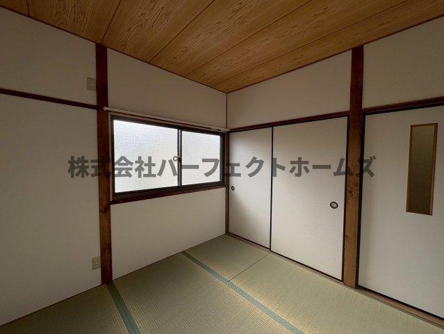木屋元町テラウハウス　賃貸の和室|い草の香りが落ち着く素敵な和室です