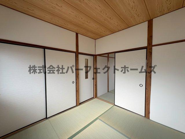 木屋元町テラスハウス　賃貸の和室|趣のある和室です