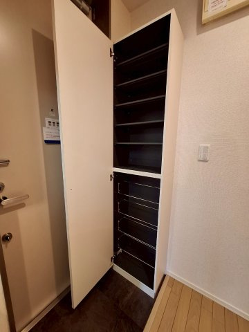 グランアヴェニューの玄関