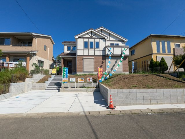 いろどりアイタウン　安中市秋間みのりが丘22-P1の外観