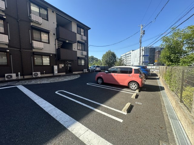 豊田パライソ　Ｒの駐車場