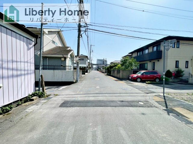 土浦市大手町　売地の前面道路含む現地写真