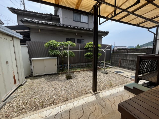 中古住宅　石原２丁目の庭