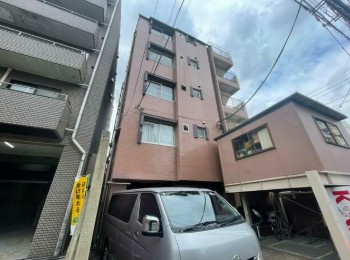 【外観】 | サン・アマノ中野 | 鉄筋コンクリート造のがっちりとした建物。