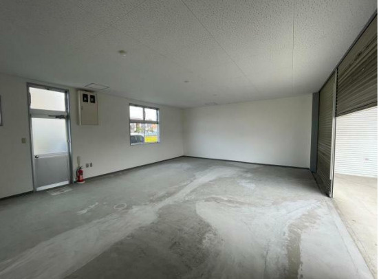 栗東市辻の店舗事務所の内装|内装です