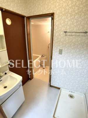  | メゾン坂左右