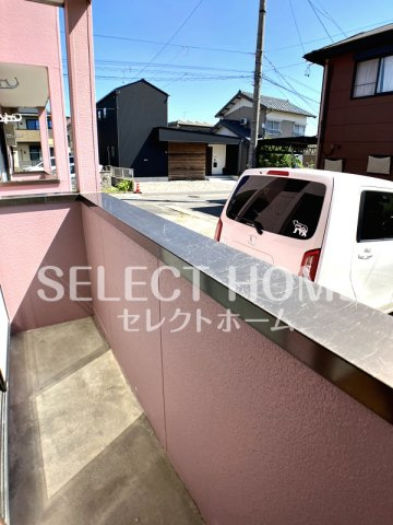  | メゾン坂左右