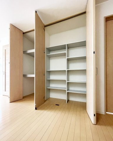 シャーメゾン　レ・フレール　Ⅰの収納