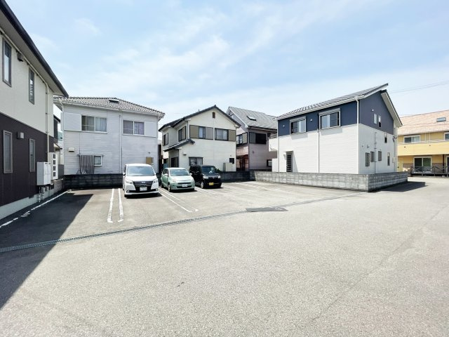 シャーメゾン　レ・フレール　Ⅰの駐車場