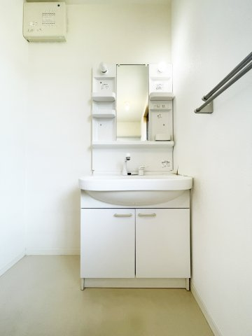 シャーメゾン　レ・フレール　Ⅰの洗面所