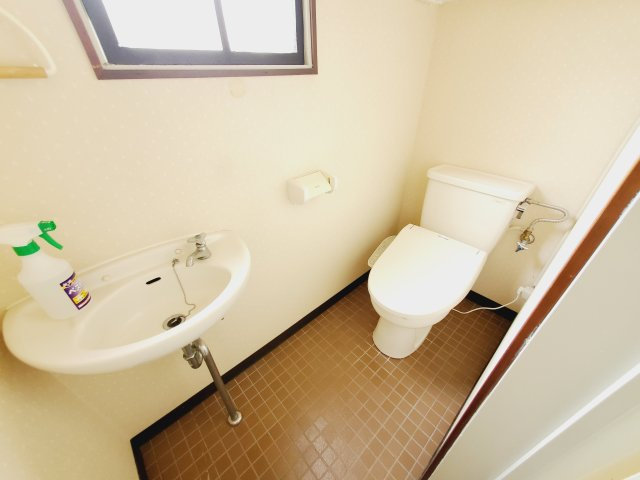 クワハラビルのトイレ