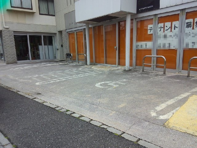 佐倉市井野の店舗事務所