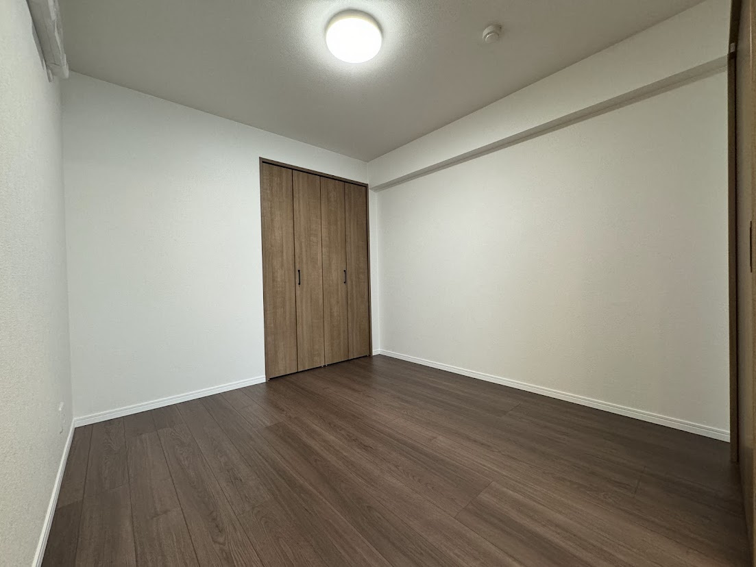 【洋室】コスモ三滝本町 