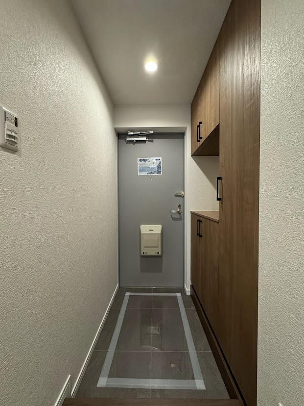 【玄関】コスモ三滝本町 