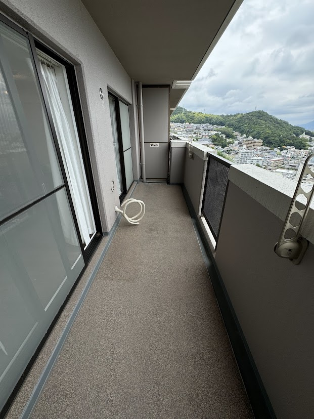 【バルコニー】コスモ三滝本町 