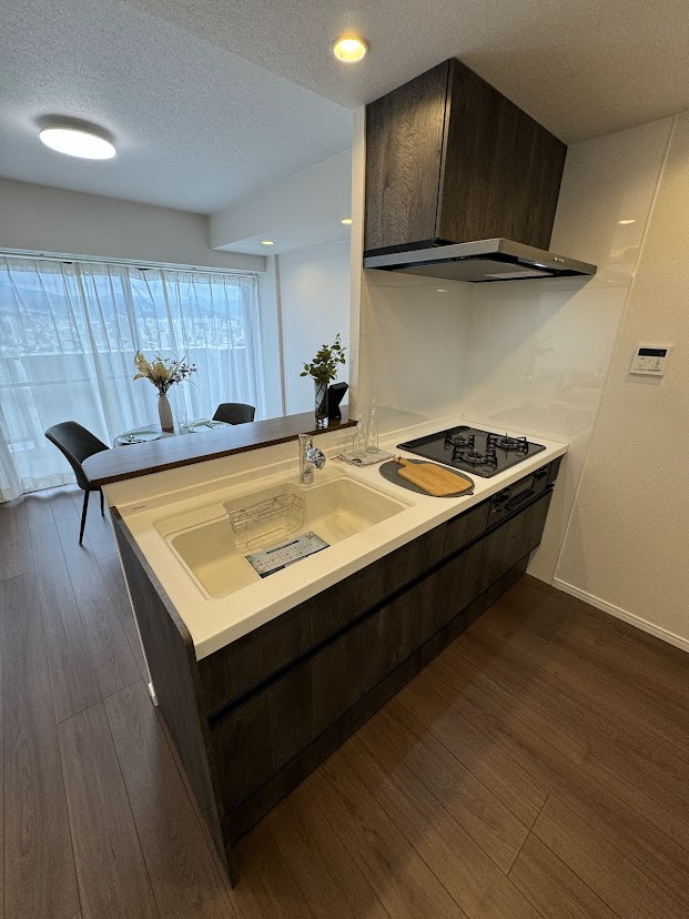 【キッチン】コスモ三滝本町 