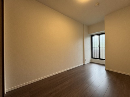 【洋室】コスモ三滝本町 