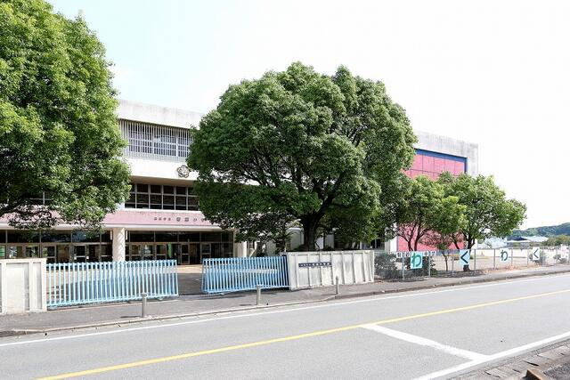 サンコート　飯塚市小正の周辺|若菜小学校まで1,200m 