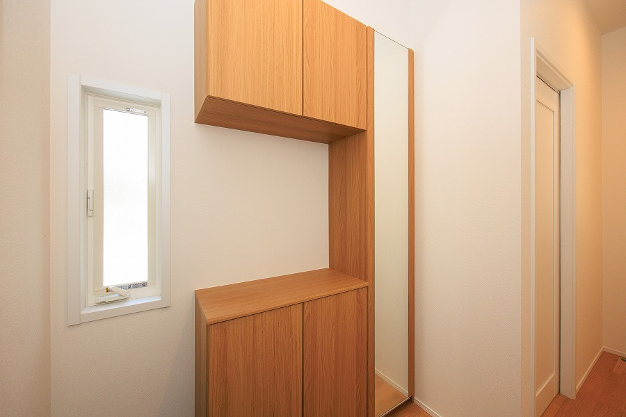 サンコート　飯塚市小正の玄関