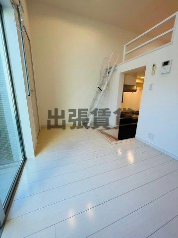 仲介手数料0円ラフェリオ　Ⅱの居間・リビング