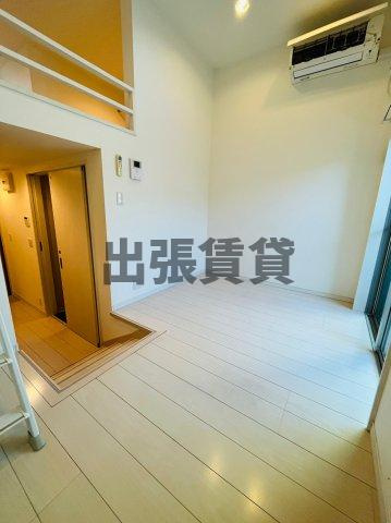 仲介手数料0円ラフェリオ　Ⅱの居間・リビング