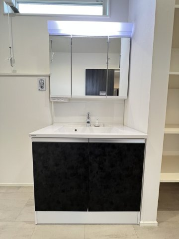 タマタウン千丁支所横　3号地の独立洗面台