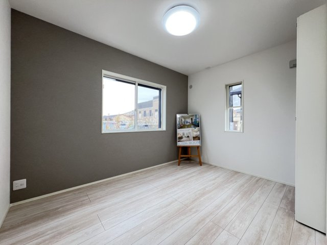 タマタウン千丁支所横　4号地の洋室