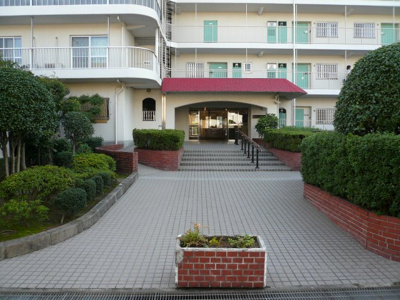 【エントランス】 | 第一茨木ビューハイツ５号棟 