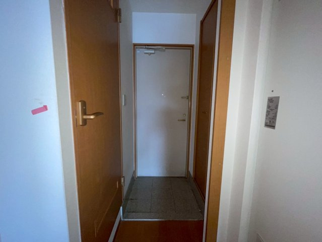セレブ上小阪の玄関