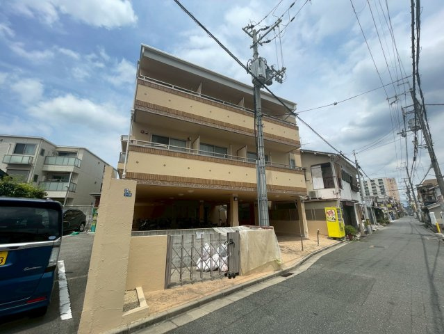 セレブ上小阪
