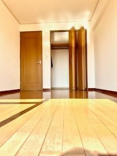 京王瀬田マンションの洋室