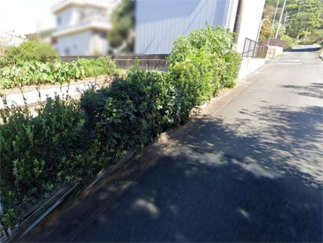 売地　豊橋市大岩町字北山6-585,6-584,6-579の前面道路含む現地写真|現地(前面道路含）南道路側
