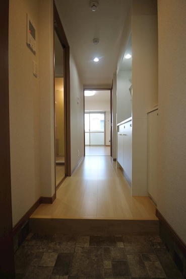 【玄関】ワイズタワー新栄