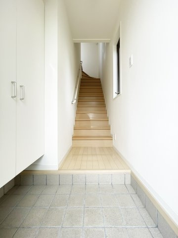 ディアス昭和の玄関