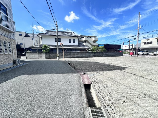 FreeLife久々知11　2号地の前面道路含む現地写真