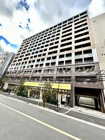 パークフラッツ江坂の外観