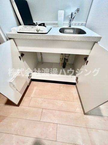 パークフラッツ江坂のキッチン|キッチン下収納