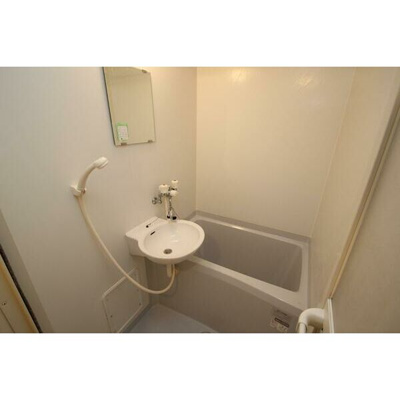 【浴室】 | レオパレスリバーサイド室町