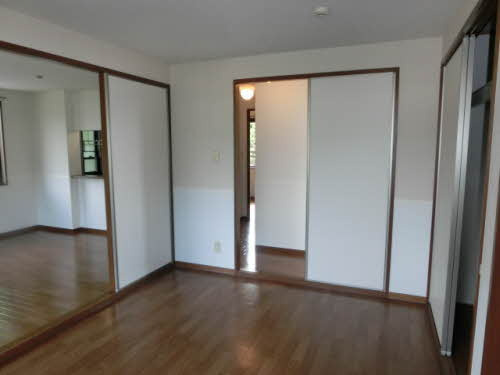 カーサ焼山中央E棟の内装