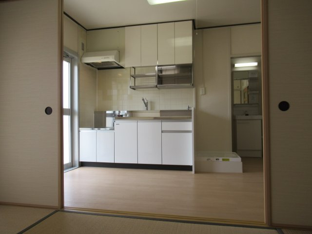 新多聞３Ｋの居間・リビング|使いやすいリビングです