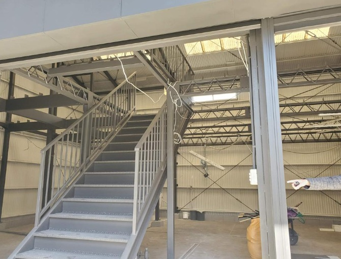 松戸市松戸の店舗事務所