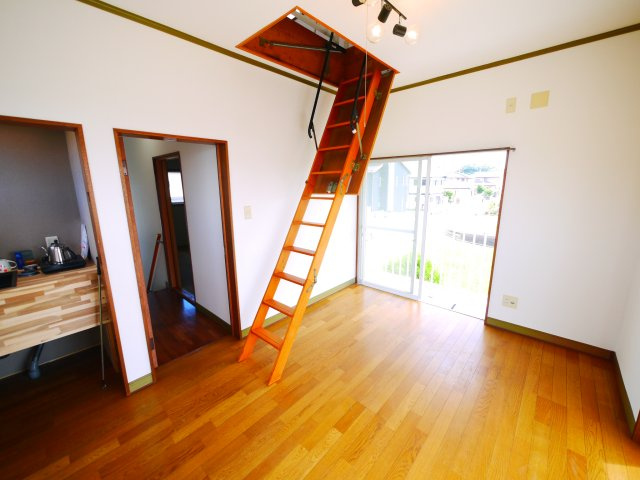 山武市成東　中古戸建の内装|内外装リフォーム済み令和6年6月（写真はリフォーム完了時のもので現況優先します）３DK　都市ガス