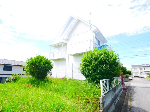 山武市成東　中古戸建の庭|内外装リフォーム済み令和6年6月（写真はリフォーム完了時のもので現況優先します）３DK　都市ガス